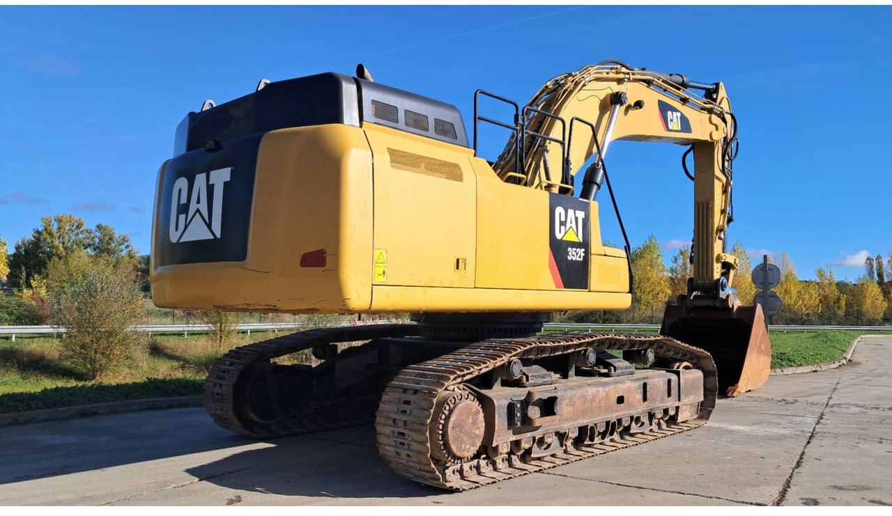 CAT 352F - Crawler excavator: picture 3 CAT 352F - Crawler excavator: picture 3