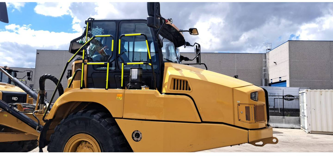 CAT 730 - Articulated dumper: picture 2 CAT 730 - Articulated dumper: picture 2