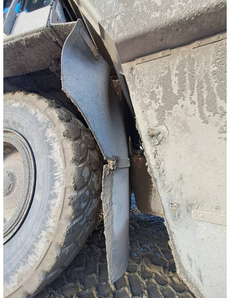 CAT 777G - Rigid dumper/ Rock truck: picture 4 CAT 777G - Rigid dumper/ Rock truck: picture 4