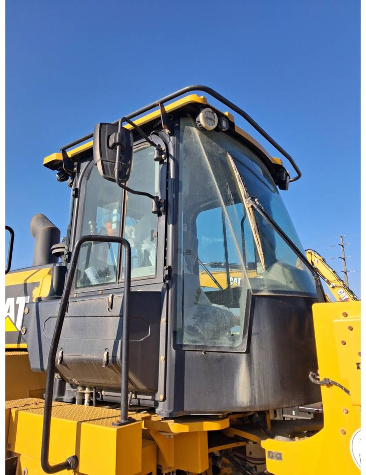 Wheel loader CAT 972M XE: picture 13