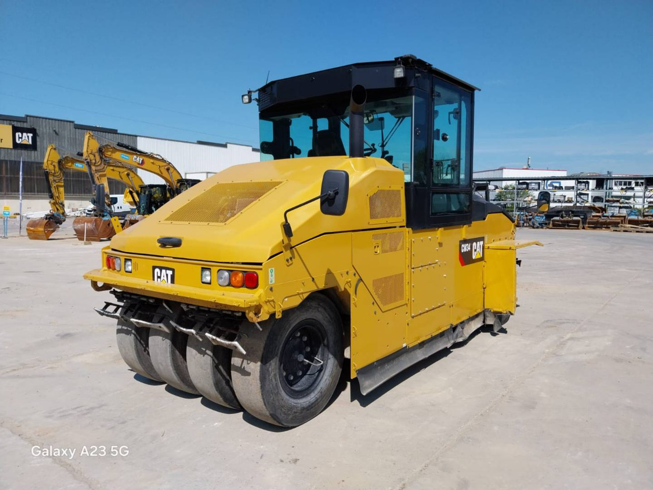 CAT CW34 - Compactor: picture 3 CAT CW34 - Compactor: picture 3