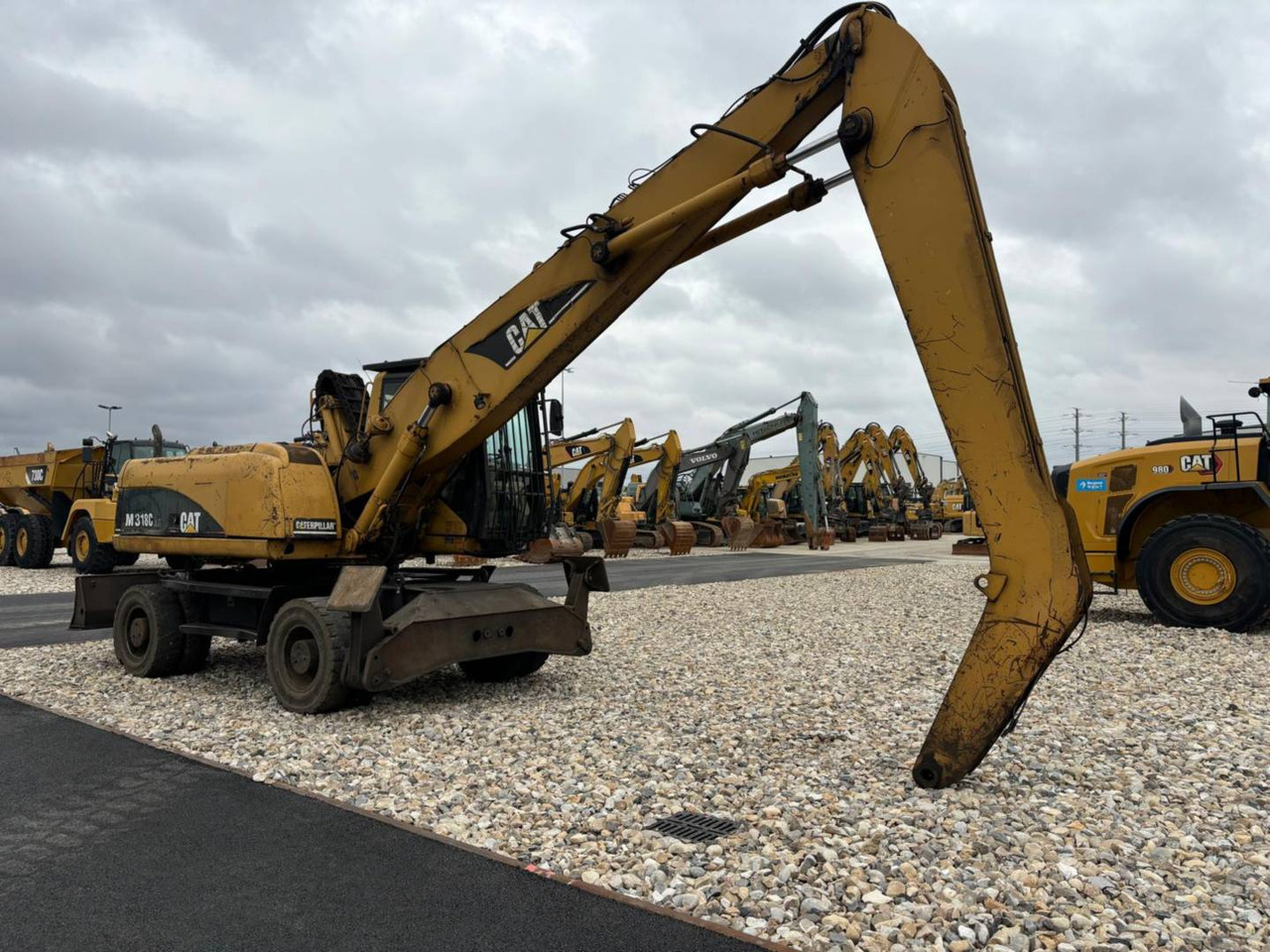 CAT M318C - Wheel excavator: picture 2 CAT M318C - Wheel excavator: picture 2