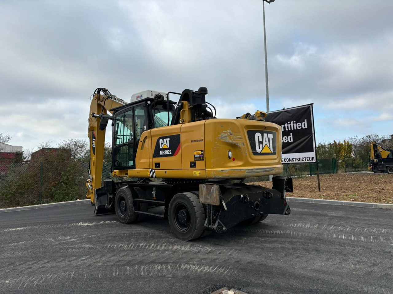 CAT MH3022-1 - Wheel excavator: picture 4 CAT MH3022-1 - Wheel excavator: picture 4