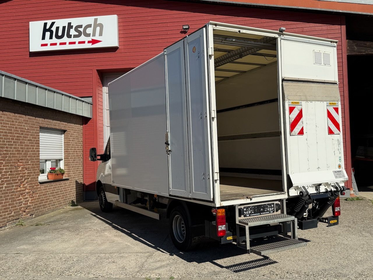 Mercedes-Benz Sprinter III Koffer 514 CDI Ladebordwand - Box van: picture 4 Mercedes-Benz Sprinter III Koffer 514 CDI Ladebordwand - Box van: picture 4