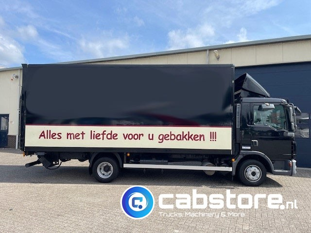 MAN TGL 8.180 4X2 BB Euro 5 - Handgeschakelde versnellingsbak - Laadklep - Bouwjaar 2010 - 3 zitplaatsen - Box van: picture 4 MAN TGL 8.180 4X2 BB Euro 5 - Handgeschakelde versnellingsbak - Laadklep - Bouwjaar 2010 - 3 zitplaatsen - Box van: picture 4