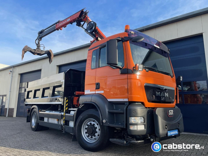MAN TGS 18.320 4X4H BL EEV Euro 5 - ATLAS 126.3E Laadkraan - 2-zijdige kipper - Bouwjaar 2013 - Km 205.974 !! - Good condition - NL Truck - Crane truck: picture 2 MAN TGS 18.320 4X4H BL EEV Euro 5 - ATLAS 126.3E Laadkraan - 2-zijdige kipper - Bouwjaar 2013 - Km 205.974 !! - Good condition - NL Truck - Crane truck: picture 2