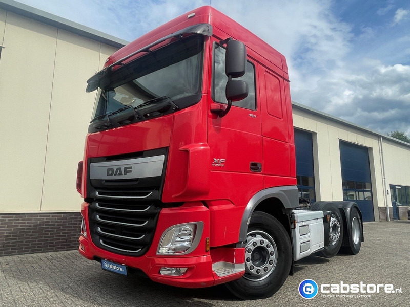 DAF XF 460 FTG 6x2 Euro 6 - Space Cab - Bouwjaar 08-2015 - Km 290.851 !!!! - Stuuras - NL truck - Tractor unit: picture 1 DAF XF 460 FTG 6x2 Euro 6 - Space Cab - Bouwjaar 08-2015 - Km 290.851 !!!! - Stuuras - NL truck - Tractor unit: picture 1