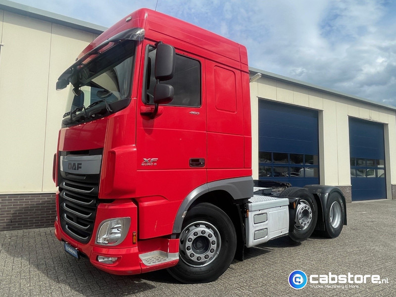 DAF XF 460 FTG 6x2 Euro 6 - Space Cab - Bouwjaar 08-2015 - Km 290.851 !!!! - Stuuras - NL truck - Tractor unit: picture 3 DAF XF 460 FTG 6x2 Euro 6 - Space Cab - Bouwjaar 08-2015 - Km 290.851 !!!! - Stuuras - NL truck - Tractor unit: picture 3