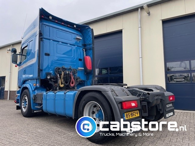 Scania R450 LA4X2MNA Euro 6 Topline Scania R450 LA4X2MNA Euro 6 - Topline - 2 Dieseltanks - Bouwjaar 2015 - Good condition - Tractor unit: picture 3 Scania R450 LA4X2MNA Euro 6 Topline Scania R450 LA4X2MNA Euro 6 - Topline - 2 Dieseltanks - Bouwjaar 2015 - Good condition - Tractor unit: picture 3