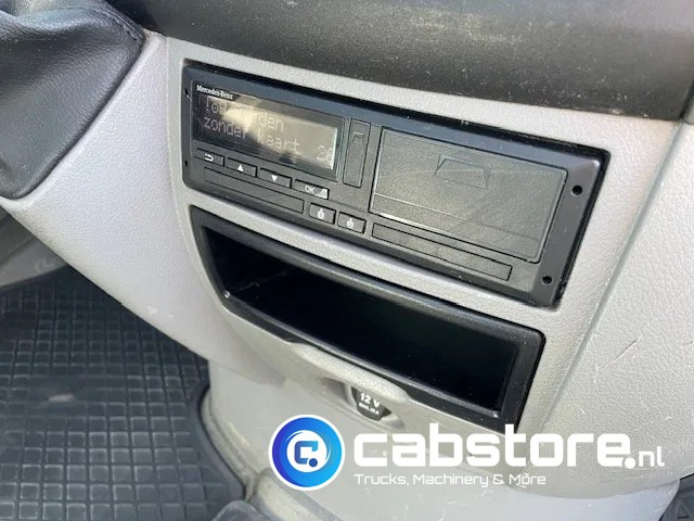 Van Mercedes-Benz Sprinter  516 CDI 2.2 163 Pk Euro 6 - Oprijwagen - Trekhaak - Year 2017: picture 17