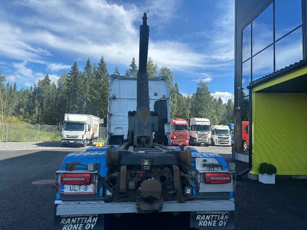 DAF XF 530 6x2*4 - Hook lift truck: picture 5 DAF XF 530 6x2*4 - Hook lift truck: picture 5