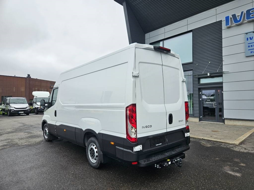 Iveco Daily 35S16A8V 12m3 - Panel van: picture 4 Iveco Daily 35S16A8V 12m3 - Panel van: picture 4