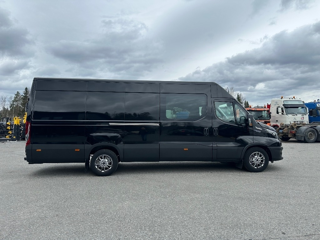 Panel van Iveco Daily 35S18A8 1+4hlö retkeilyauto: picture 6