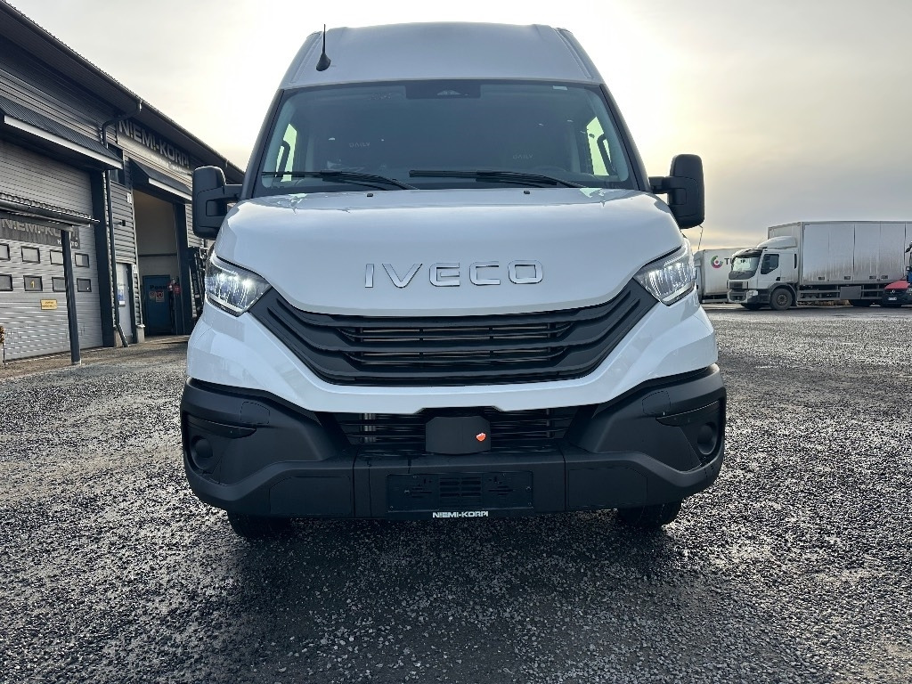 Iveco Daily 50C18 16m3 - Panel van: picture 3 Iveco Daily 50C18 16m3 - Panel van: picture 3