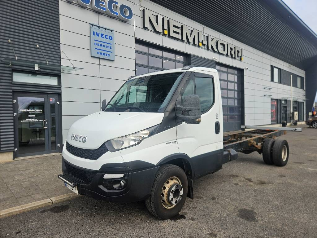 Iveco Daily 70C17 - Box van: picture 1 Iveco Daily 70C17 - Box van: picture 1