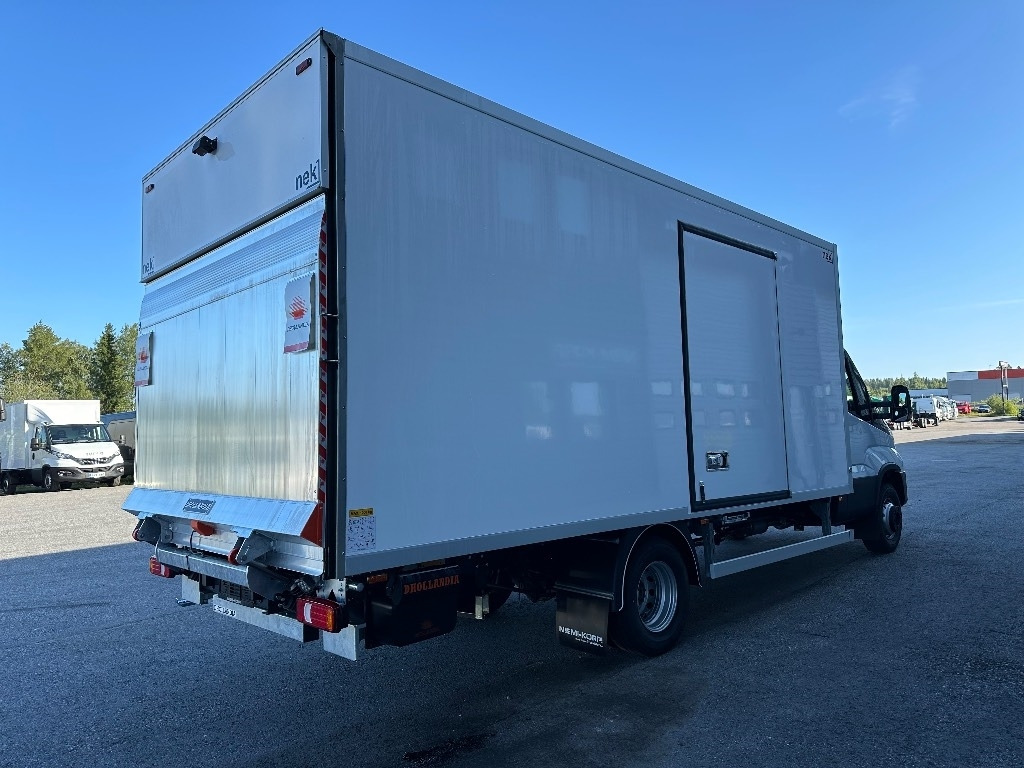 Iveco Daily 72C18 A8 - Box van: picture 4 Iveco Daily 72C18 A8 - Box van: picture 4