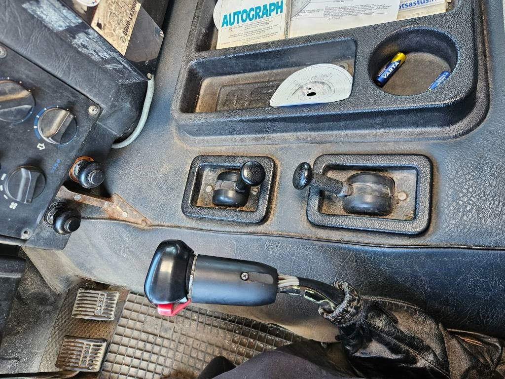 Leasing of Sisu SM300 8X2 Sisu SM300 8X2: picture 15 Leasing of Sisu SM300 8X2 Sisu SM300 8X2: picture 15