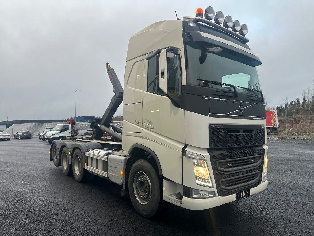 Volvo FH 500 8X4*4 - Hook lift truck: picture 3 Volvo FH 500 8X4*4 - Hook lift truck: picture 3