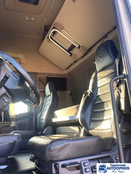 Tractor unit Scania R520 6X2 ONLY FOR PARTS: picture 7 Tractor unit Scania R520 6X2 ONLY FOR PARTS: picture 7