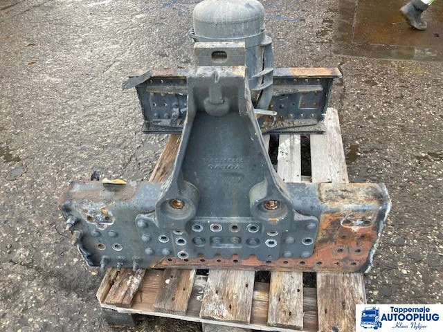 Volvo Suspension bracket – Volvo 21242877 - Suspension for Truck: picture 1 Volvo Suspension bracket – Volvo 21242877 - Suspension for Truck: picture 1