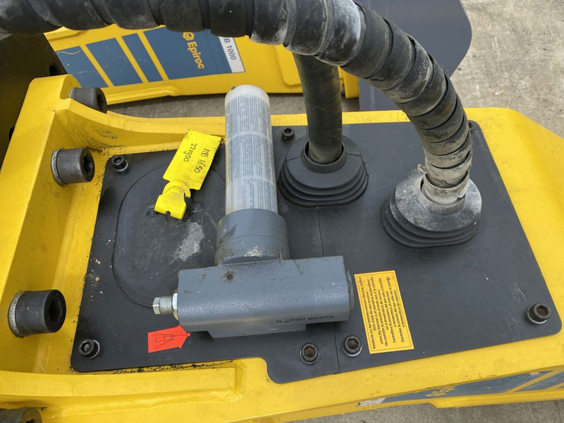Epiroc MB1650D - Hydraulic hammer for Construction machinery: picture 2 Epiroc MB1650D - Hydraulic hammer for Construction machinery: picture 2