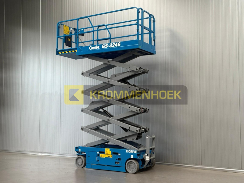 Scissor lift Genie GS 3246 Demo: picture 10