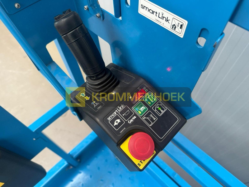 Scissor lift Genie GS 3246 Demo: picture 12