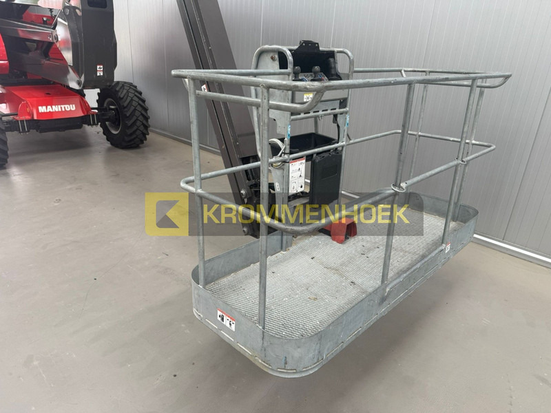 Articulated boom Manitou 200 ATJ: picture 8