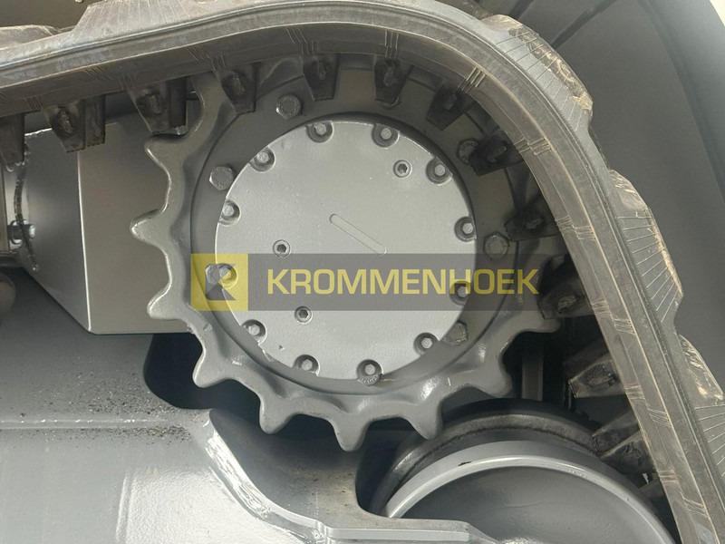 Skid steer loader Takeuchi TL 12 V-2: picture 13