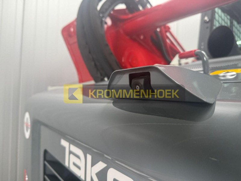 Skid steer loader Takeuchi TL 12 V-2: picture 11