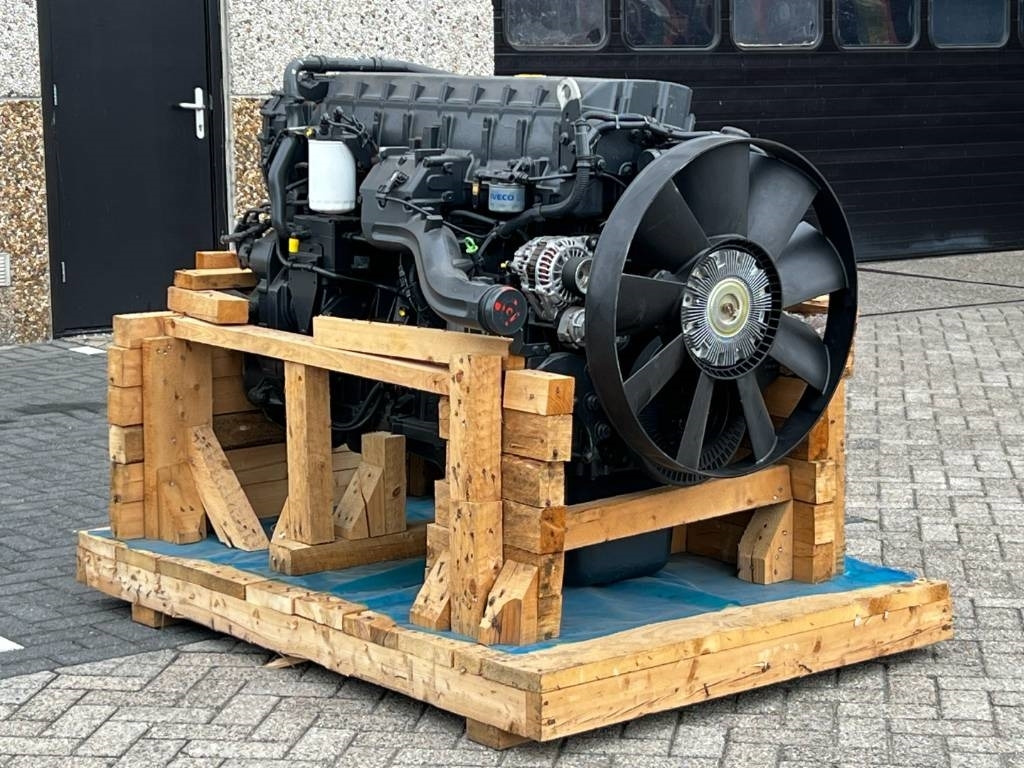 CNH Engine - FPT Cursor 13 - F3BE9681C - Engine for Agricultural machinery: picture 1 CNH Engine - FPT Cursor 13 - F3BE9681C - Engine for Agricultural machinery: picture 1