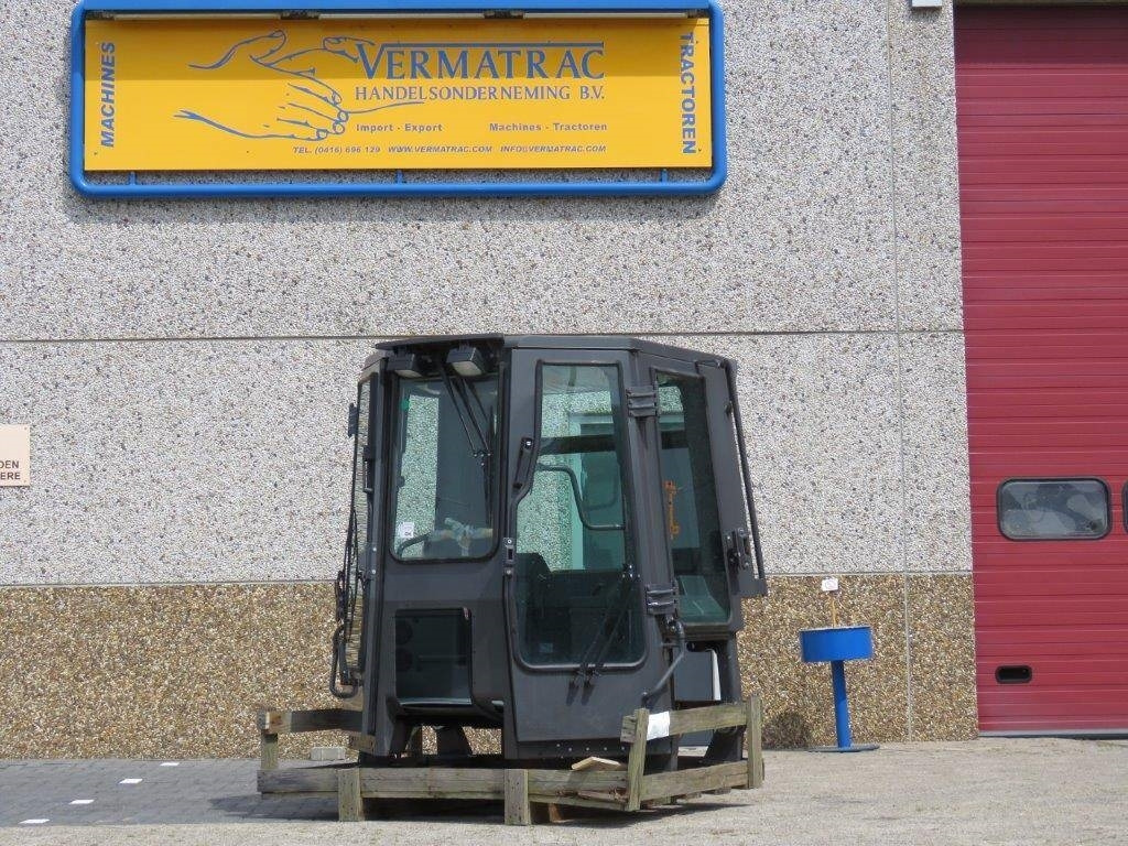 CNH Kabine - CNH CE - 87317280 - Cab for Agricultural machinery: picture 1 CNH Kabine - CNH CE - 87317280 - Cab for Agricultural machinery: picture 1