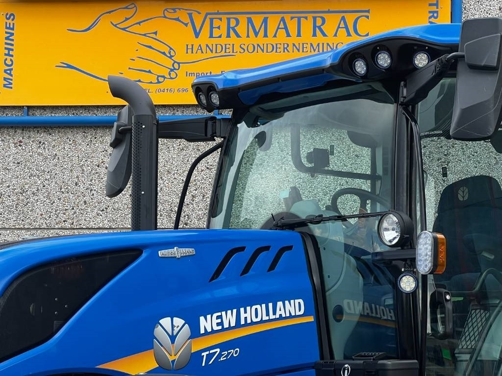 New Holland T7.270 Auto Command - Farm tractor: picture 3 New Holland T7.270 Auto Command - Farm tractor: picture 3