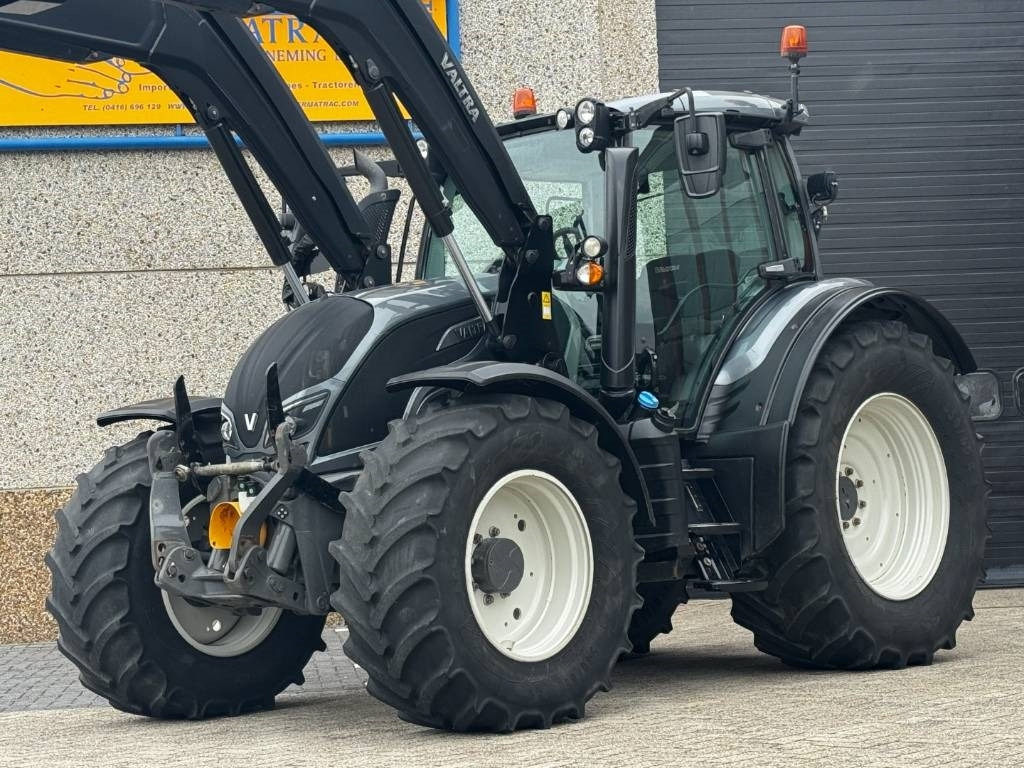 Farm tractor Valtra N174D, Frontlinkage + PTO, Frontloader, 3846 hours: picture 34