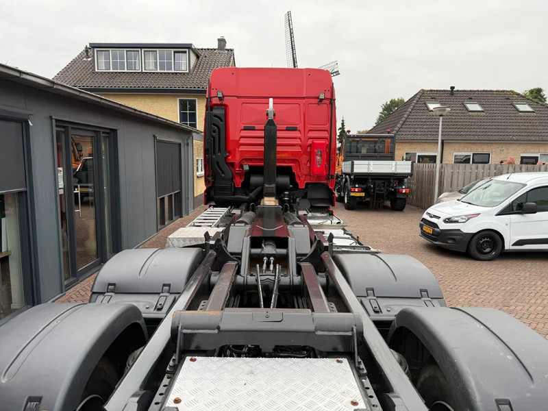 Container transporter/ Swap body truck MAN TGX 26.470 Haakarm VDL 21.T XLX Bed Fridge Smart Select: picture 17 Container transporter/ Swap body truck MAN TGX 26.470 Haakarm VDL 21.T XLX Bed Fridge Smart Select: picture 17