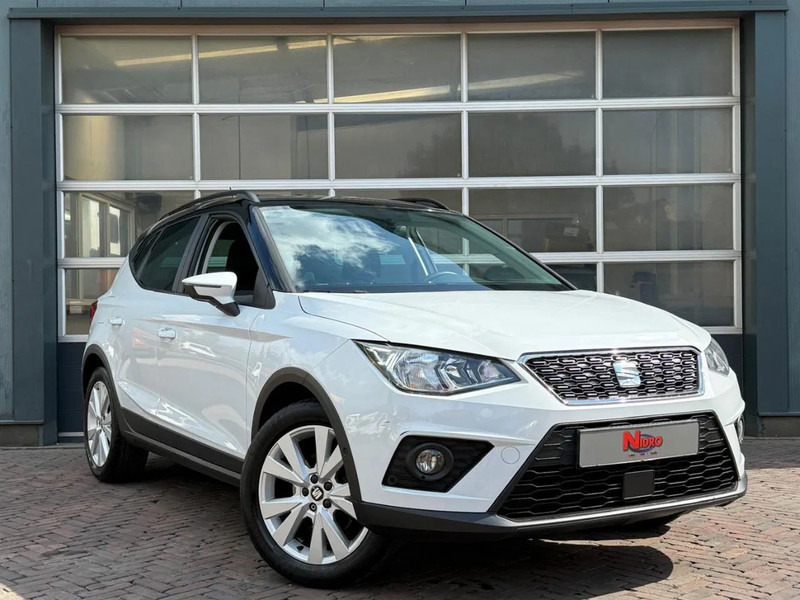 SEAT Arona 1.0 TSI Style Business Intense Carplay Dealeronderhouden Cruise Clima Navi Camera - SUV: picture 1 SEAT Arona 1.0 TSI Style Business Intense Carplay Dealeronderhouden Cruise Clima Navi Camera - SUV: picture 1