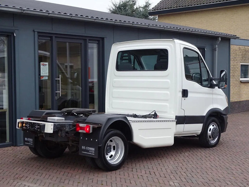 Iveco Daily 35.210 PK Be Trekker 10.4 Ton Airco - Tractor unit: picture 2 Iveco Daily 35.210 PK Be Trekker 10.4 Ton Airco - Tractor unit: picture 2