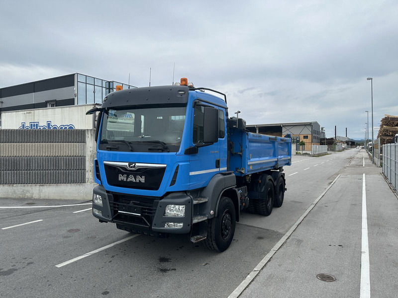 MAN TGS 26.460 - Tipper: picture 2 MAN TGS 26.460 - Tipper: picture 2