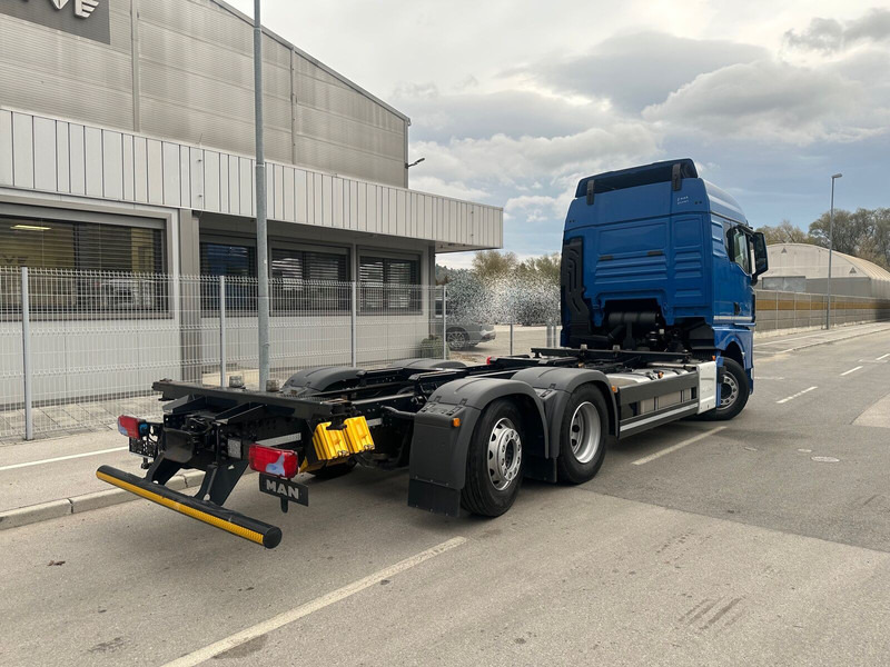 MAN TGX 26.440 - Cab chassis truck: picture 3 MAN TGX 26.440 - Cab chassis truck: picture 3