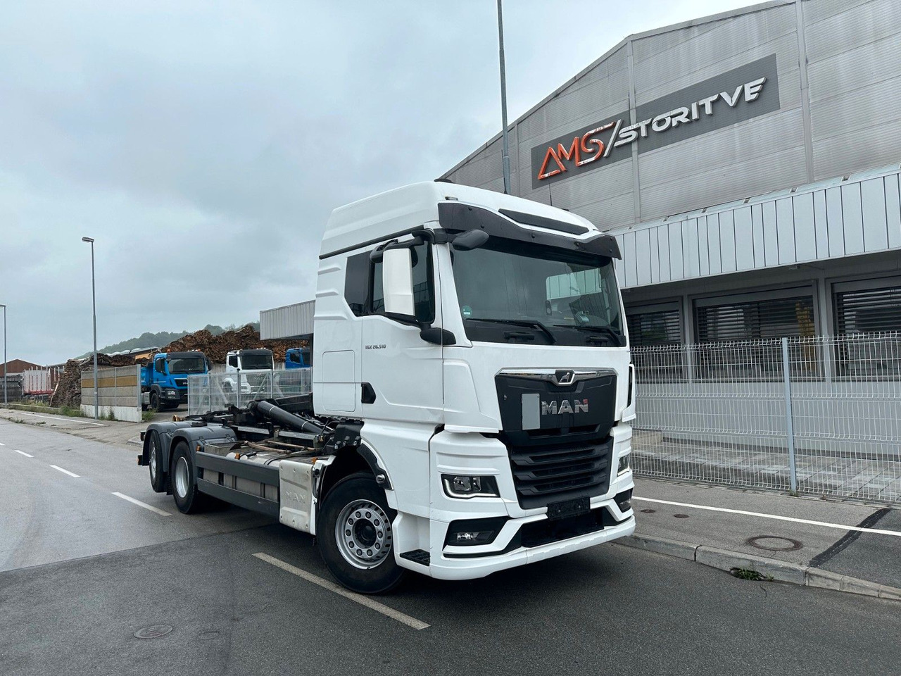 MAN TGX 26.510 6X2-4BL intarder, - Hook lift truck: picture 1 MAN TGX 26.510 6X2-4BL intarder, - Hook lift truck: picture 1