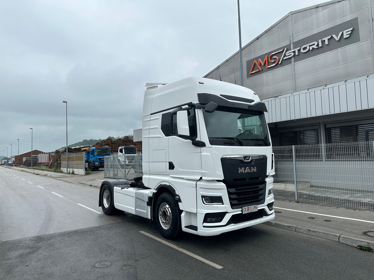 MAN TGX 18.580 4X2 BLS Intarder LED - Tractor unit: picture 1 MAN TGX 18.580 4X2 BLS Intarder LED - Tractor unit: picture 1