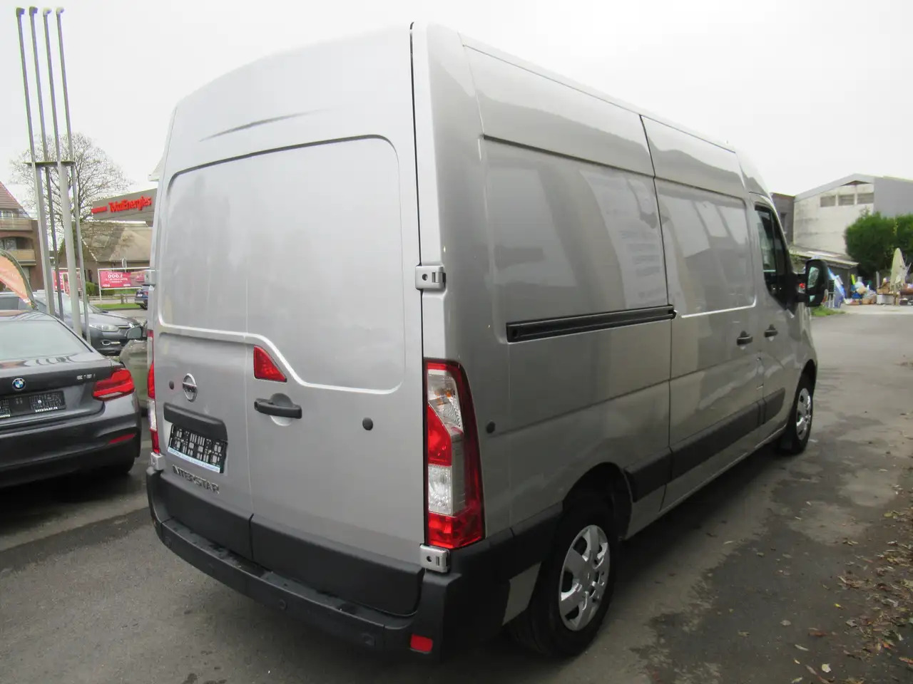 Nissan Interstar L2H2 clim navi 16500€+tva/btw - Panel van: picture 2 Nissan Interstar L2H2 clim navi 16500€+tva/btw - Panel van: picture 2