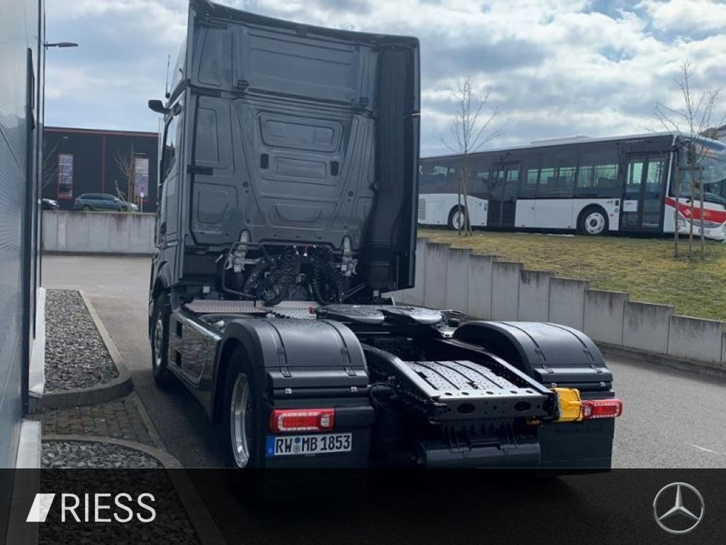 Mercedes-Benz Actros 1853 LS - Tractor unit: picture 4 Mercedes-Benz Actros 1853 LS - Tractor unit: picture 4