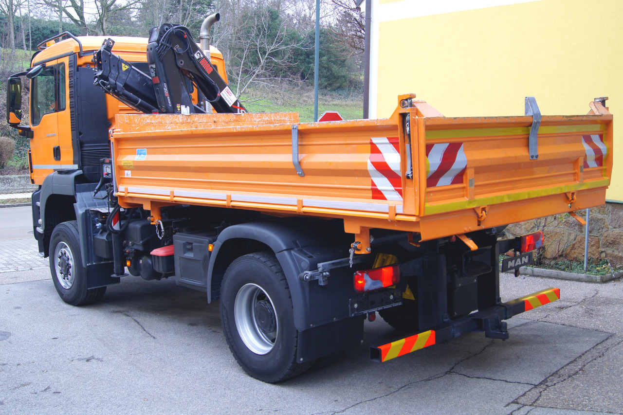 MAN TGS 18.320 BL 4x4 / HIAB 088 B-2 / Winterdienst - Crane truck: picture 3 MAN TGS 18.320 BL 4x4 / HIAB 088 B-2 / Winterdienst - Crane truck: picture 3