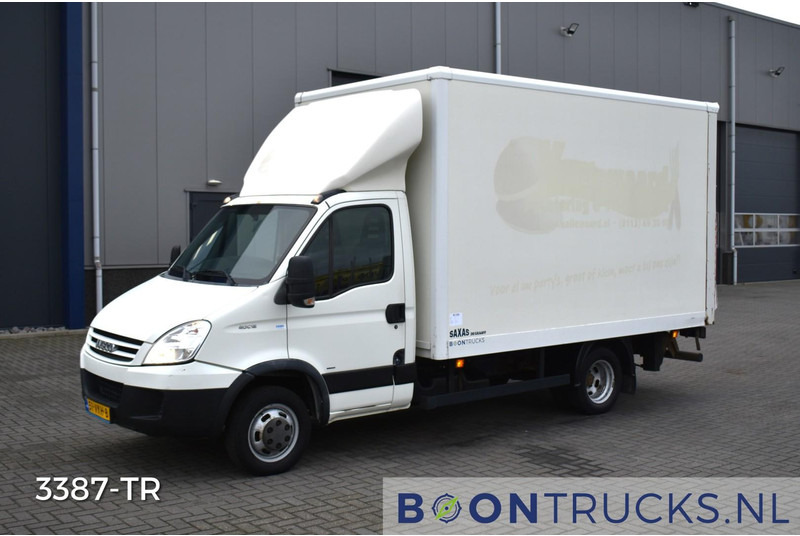 Iveco 40C12 | EURO4 * MANUAL * L 405cm * TAIL LIFT * NL PAPERS - Box van: picture 1 Iveco 40C12 | EURO4 * MANUAL * L 405cm * TAIL LIFT * NL PAPERS - Box van: picture 1