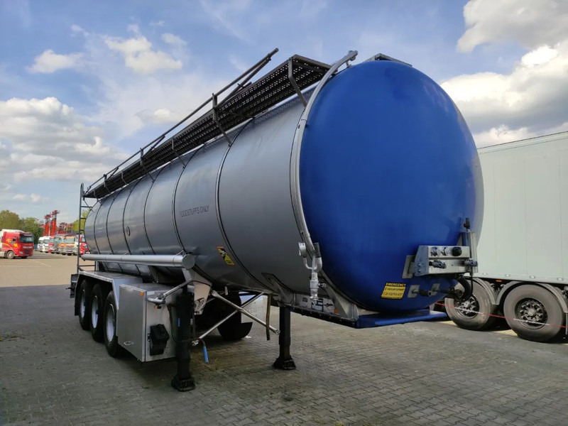 Burg 26165 liter Tankoplegger 1 kamer MET RVS Pomp - Tank semi-trailer: picture 5 Burg 26165 liter Tankoplegger 1 kamer MET RVS Pomp - Tank semi-trailer: picture 5