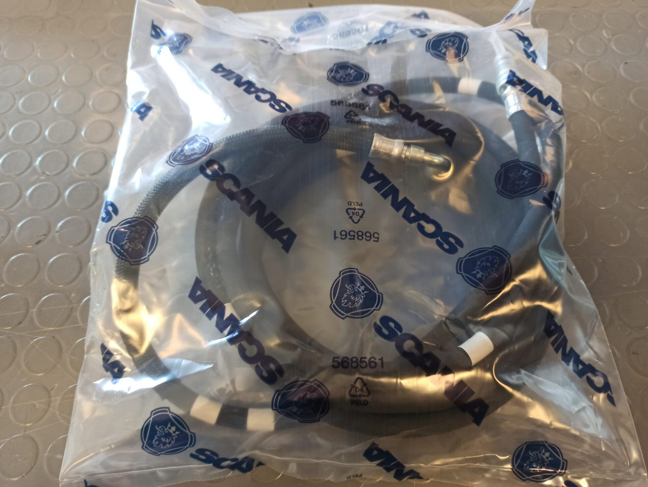 SCANIA CLUTCH HOSE - 2398578 - Gearbox and parts for Truck: picture 1 SCANIA CLUTCH HOSE - 2398578 - Gearbox and parts for Truck: picture 1