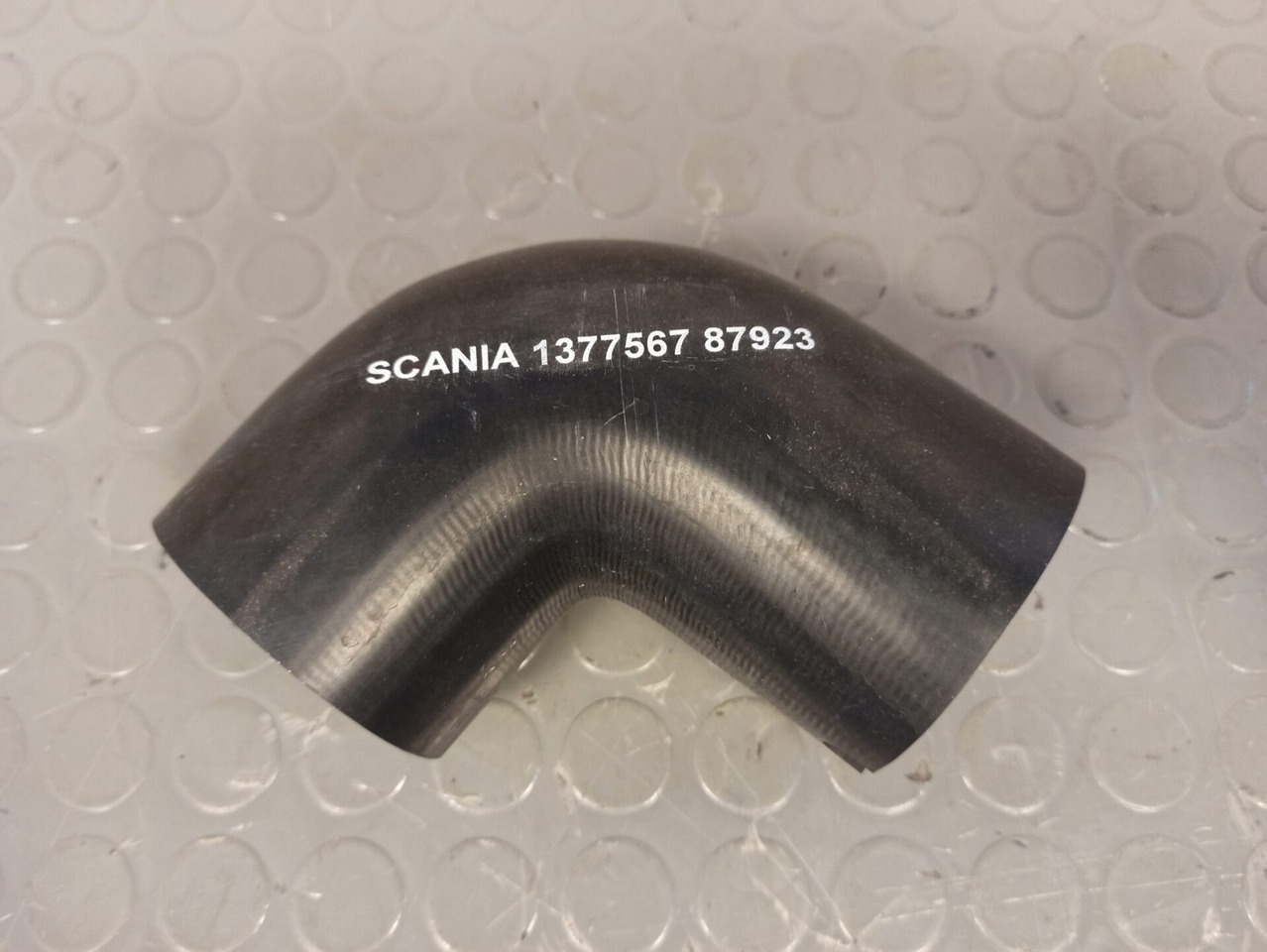 SCANIA HOSE - 1377567 - Gearbox and parts for Truck: picture 1 SCANIA HOSE - 1377567 - Gearbox and parts for Truck: picture 1