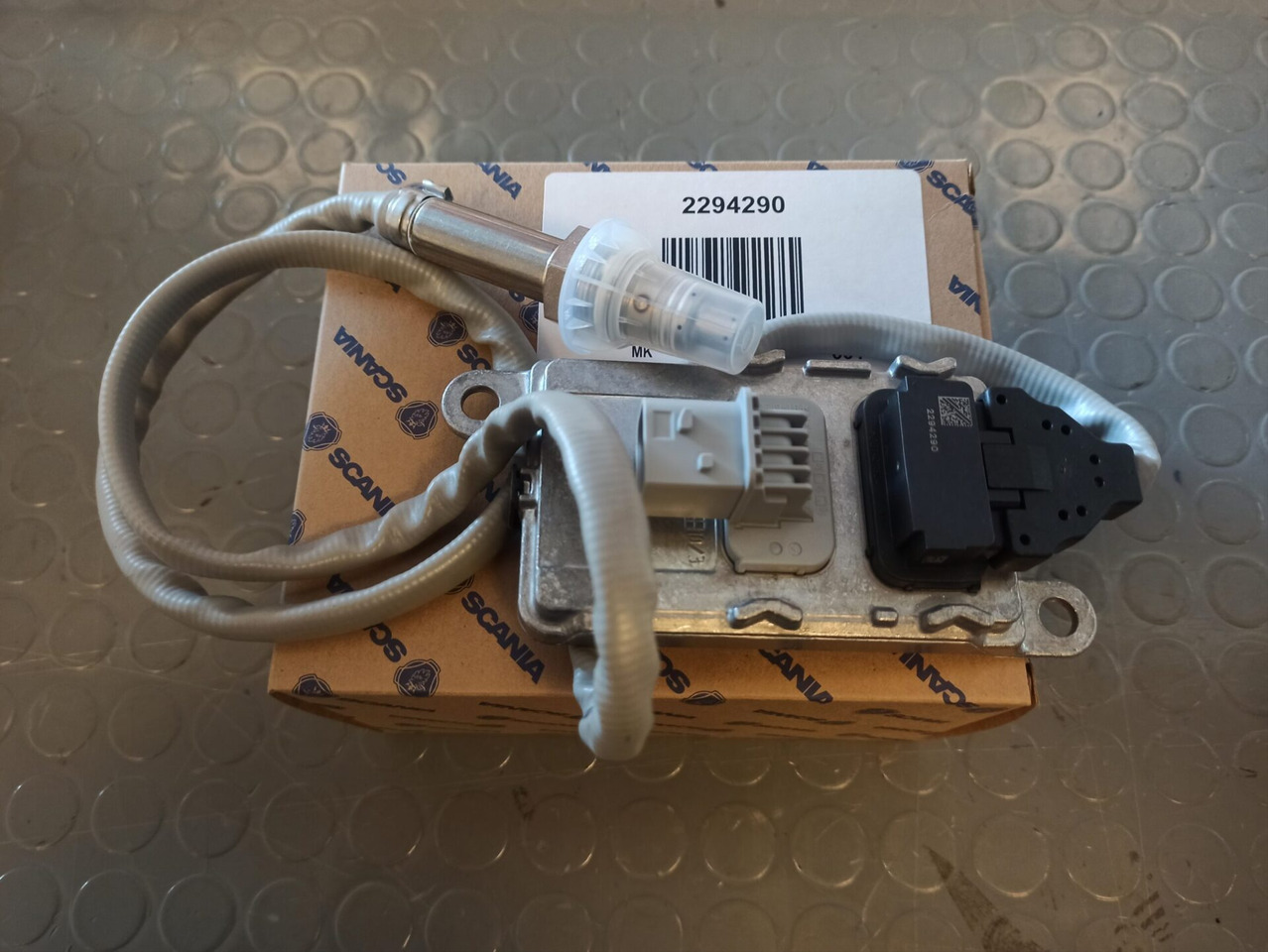 SCANIA NOX SENSOR - 2294290 - Sensor for Truck: picture 1 SCANIA NOX SENSOR - 2294290 - Sensor for Truck: picture 1