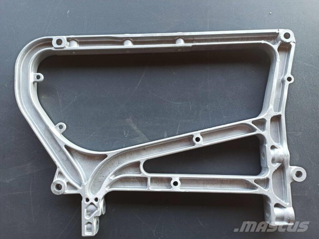 VOLVO ADBLUE TANK BRACKET 21887348 - Frame/ Chassis for Truck: picture 2 VOLVO ADBLUE TANK BRACKET 21887348 - Frame/ Chassis for Truck: picture 2